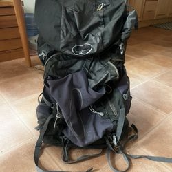 65 L Osprey Backpacking Backpack Size M