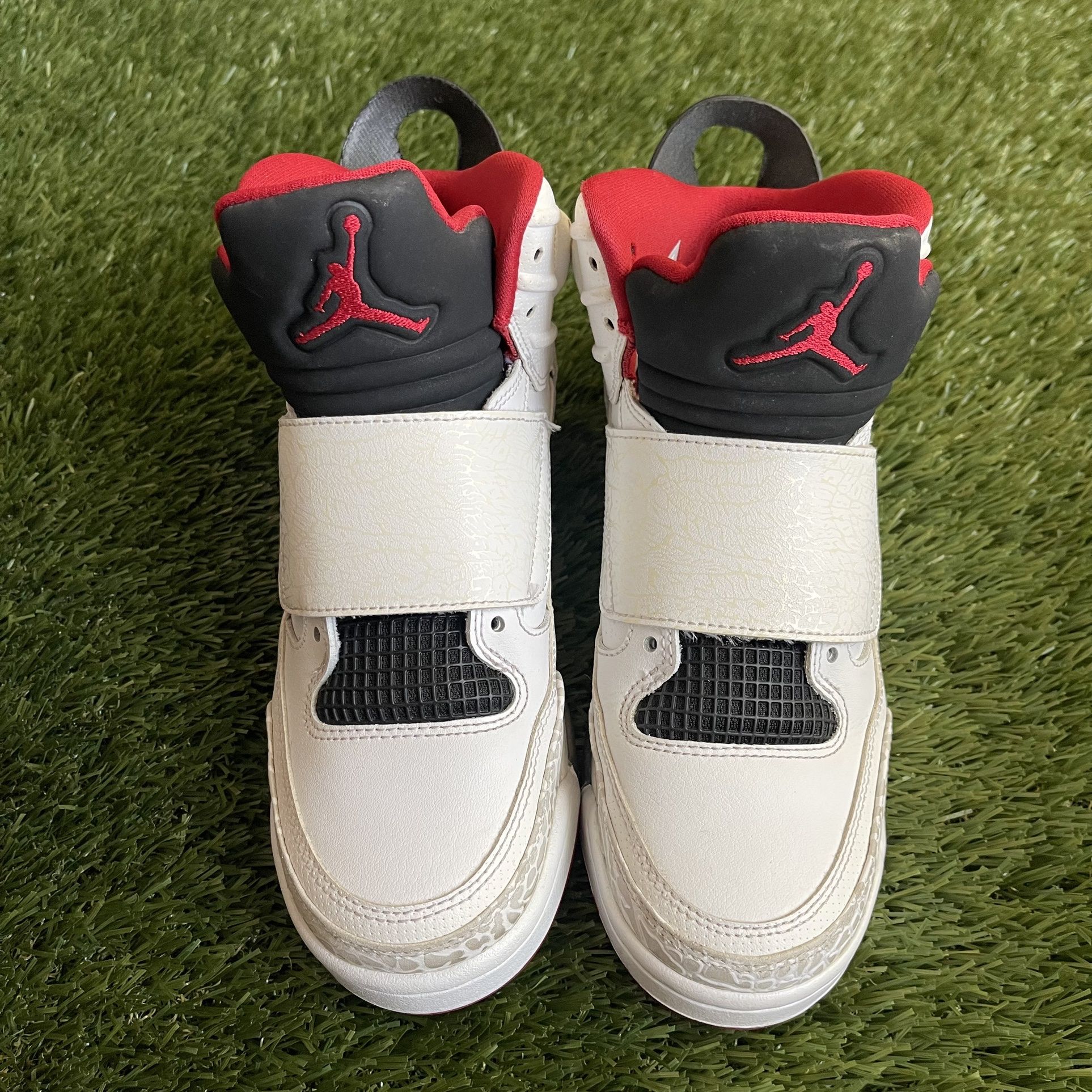 Jordan son top of mars white
