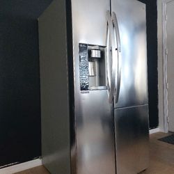 LG Stainless Steel Refrigerator purchased from SamsClub!