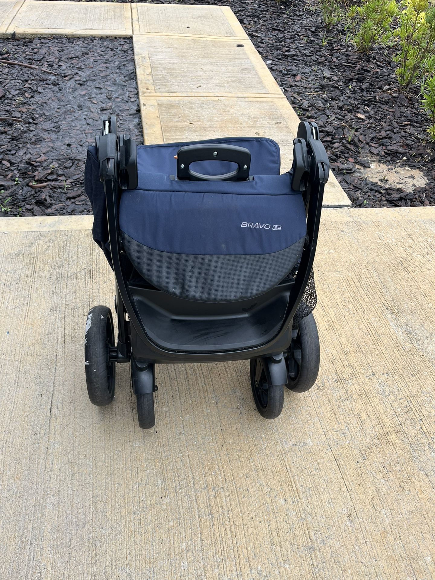 Chicco LE Stroller Price Negotiable