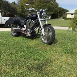 2005 Victory hammer cruiser￼ Victory hammer cruiser