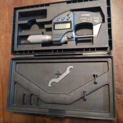 Mitutoyo Micrometer 