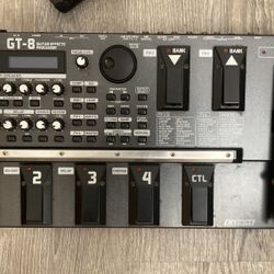 BOSS GT-8 Guitar Effects Processor 