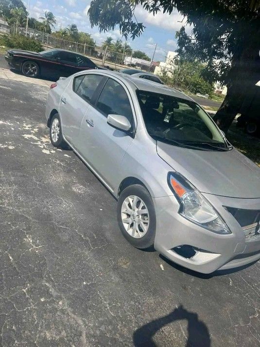 2018 Nissan Versa