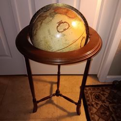 Floor model Globe