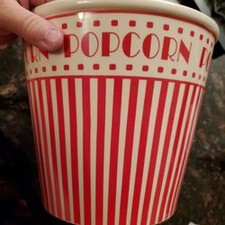 Ceramic  Popcorn  🍿 Bowl