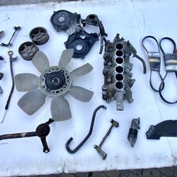 Misc Toyota 3.4 L  OEM stock Parts Engine Off 2003 Tacoma Fan Clutch Intake Plates Belts Oil Intake Hoses $75 Cash  In Ontario 91762