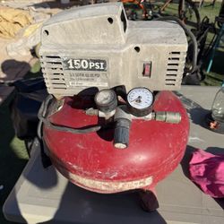 Old PORTER CABLE AIR COMPRESOR 