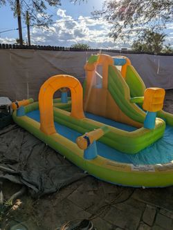 Inflatable Water Slide Play Center