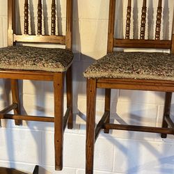Set Of Solid Wood Beautiful Chairs