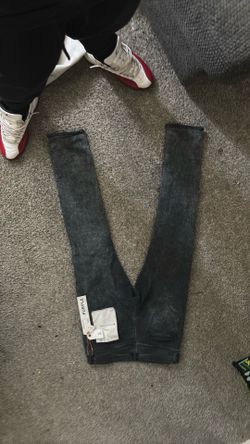 100