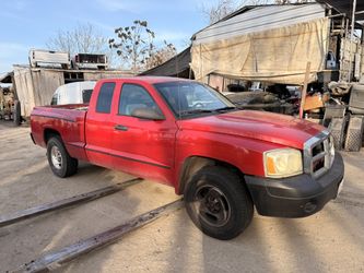 2005 Dodge Dakota 3.7L ***for Parts Only*** 