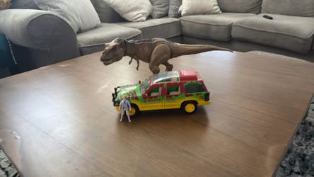 Legacy collection Jurassic park t-Rex and Car