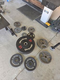 Weight plates and bumper plates