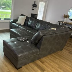 Vendo Sofa  Sectional Con El Medio 