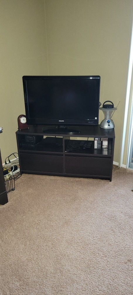 Philips Plasma TV, And Entertainment