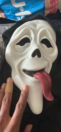 Scary movie wassup Halloween mask with Phone