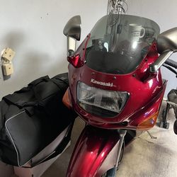 1996 Kawasaki Z6