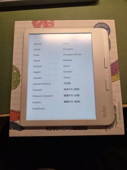 Kobo Libra Colour Bundle! $300 value less than 3 mo old