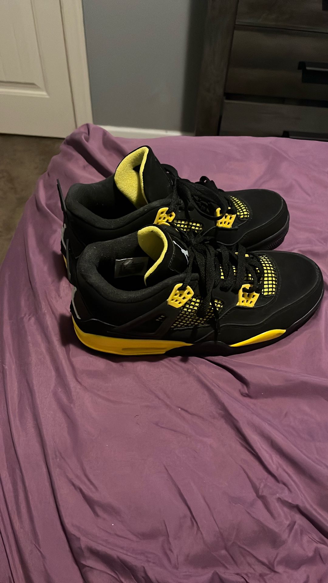 Jordan 4