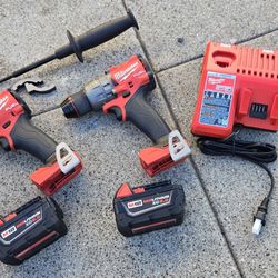 Milwaukee
M18 FUEL 18-V Lithium-Ion Brushless Cordless Hammer Drill and Impact Driver Combo Kit (2-Tool)
