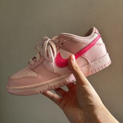 Size 4 Nike Dunk Low Triple Pink 