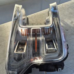 Ford F150 Right Headlight Lid Oem