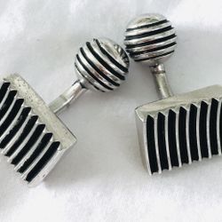 VNTG Square striped silvertone + blackbcuff links