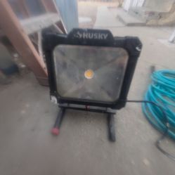Husky 5,000 Lumen Work Light