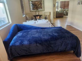 Blue Velvet Sofa with Blanket
