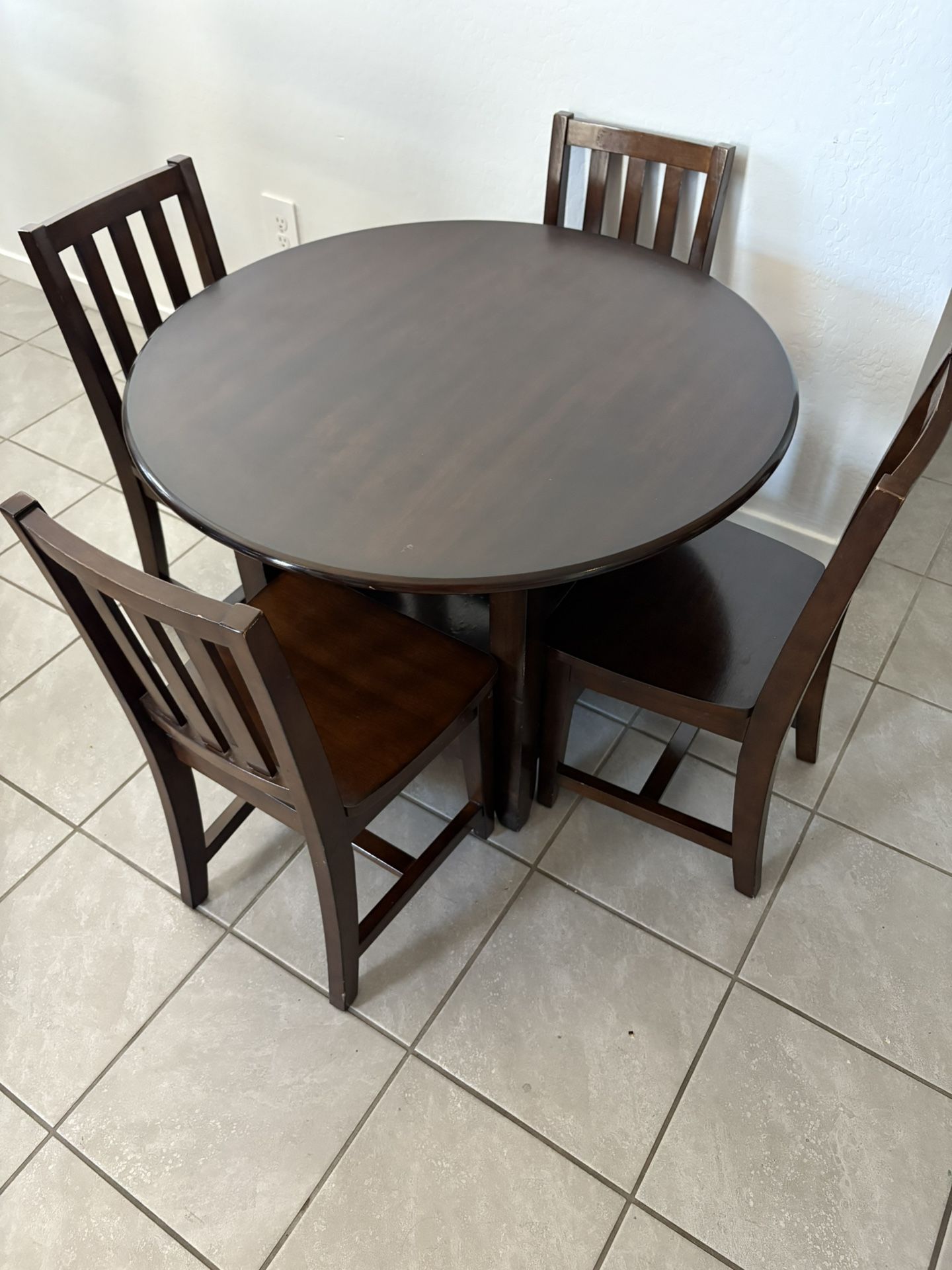 Children’s Dining Table