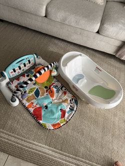 Baby Gym And Baby Bathtub