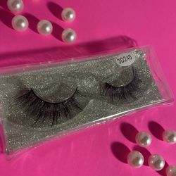 Lashes New