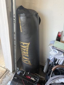 120 Lb Punching Bag