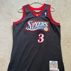 Mitchell and Ness Authentic Allen Iverson jersey