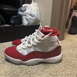 Cherry 11 Size 8