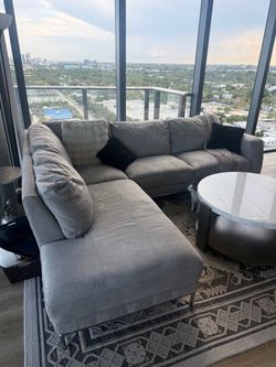 Sectional couch