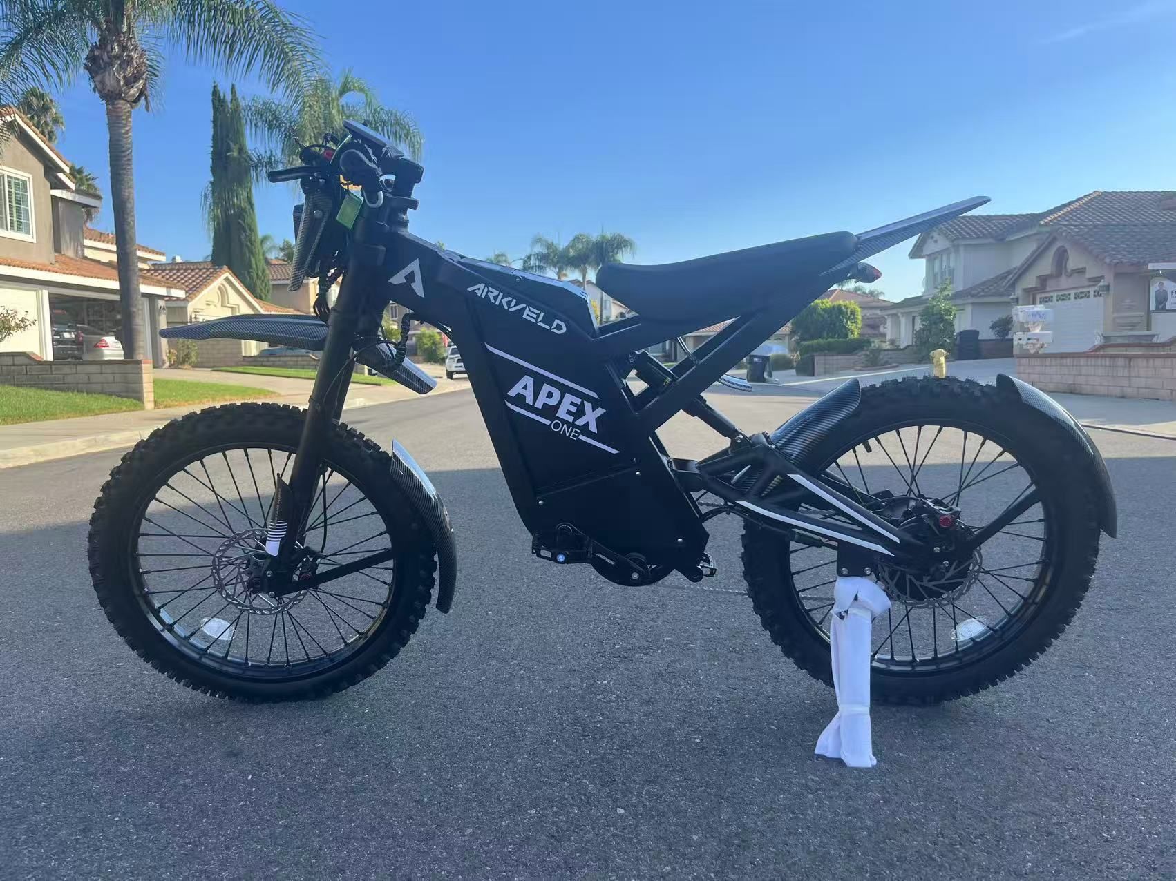 APEX ONE ELECTRIC MOTORCYCLE 