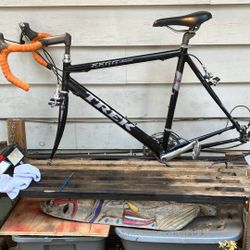2200 Alpha SL TREK