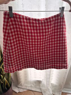 Women’s Red Gingham Skort