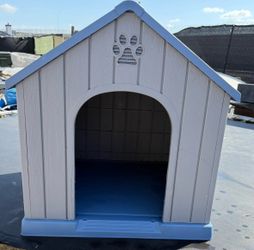 Dog house