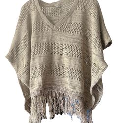 Ecote V-Neck Fringe Tan Poncho Sweater - SZ L Urban Outfitters.  Comes from a smoke and pet free household B 41 