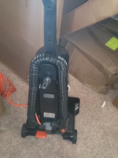 Hoover CH53010 14" Task Vac Commercial Bagless Upright Vacuum Cleaner

Brand New In Box