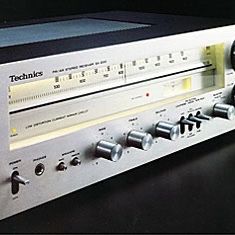 Technics SA-200 AM/FM Stereo Receiver (1978-79)