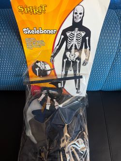 Skeleboner costume