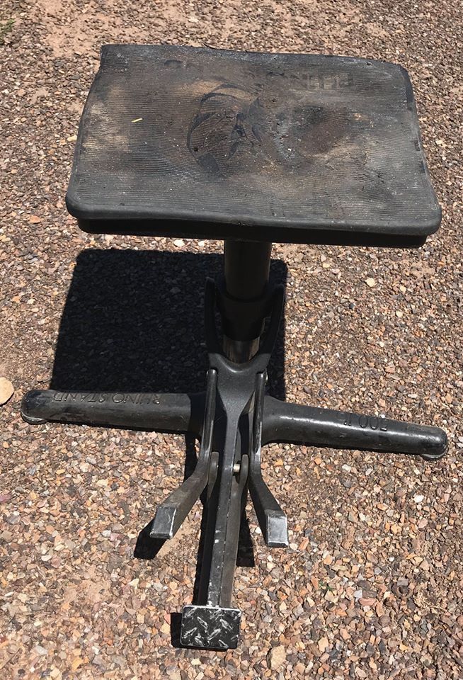 Lift motorcycle dirtbike stand