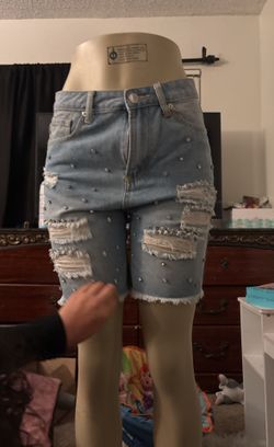 Short Con Perlas 