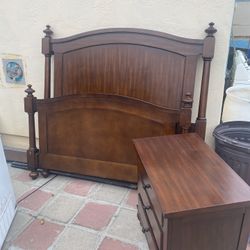 Base Para Cama Color Café 