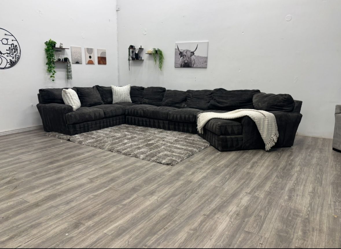 Mammoth Sectional Couch - Free Delivery 