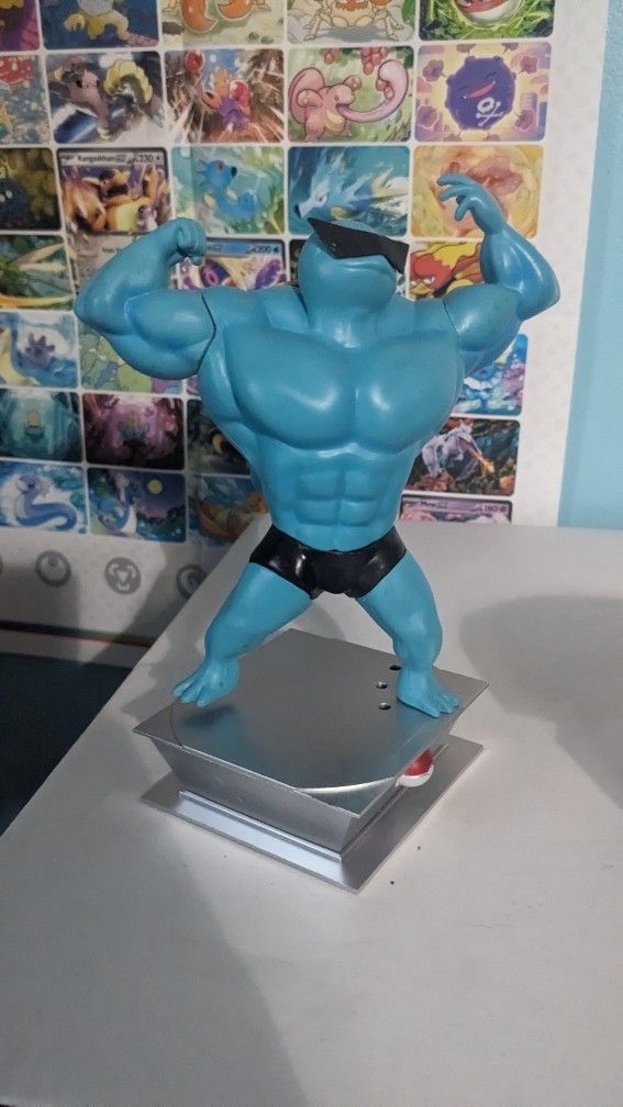 MUSCLE BODYBUILDING POKEMON FIGURINES